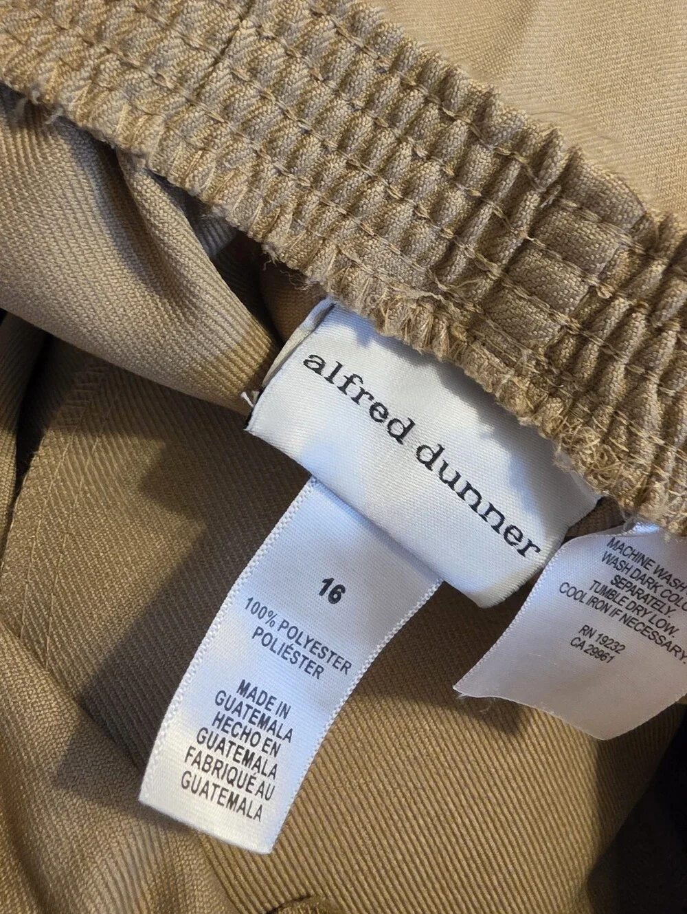 Womens Alfred Dunner full elastic waist, 2 side pockets, straight leg, Tan